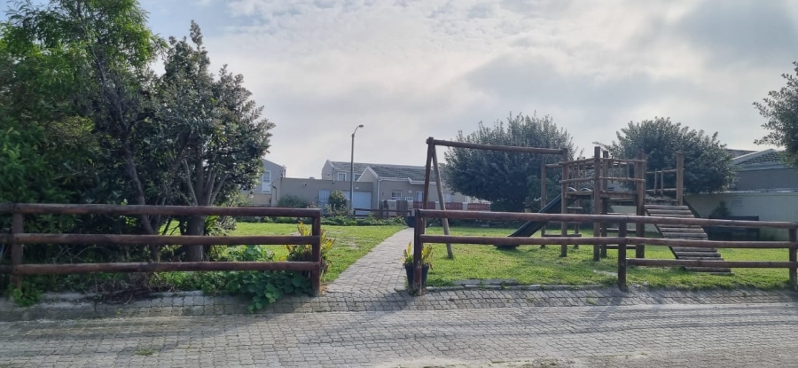 3 Bedroom Property for Sale in Costa Da Gama Western Cape